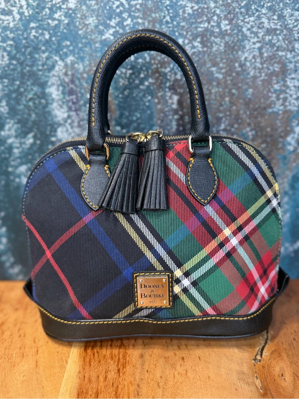 Dooney & Bourke Classic Tartan Plaid Bitsy Mini Domed Satchel Bag - Picture 3 of 12